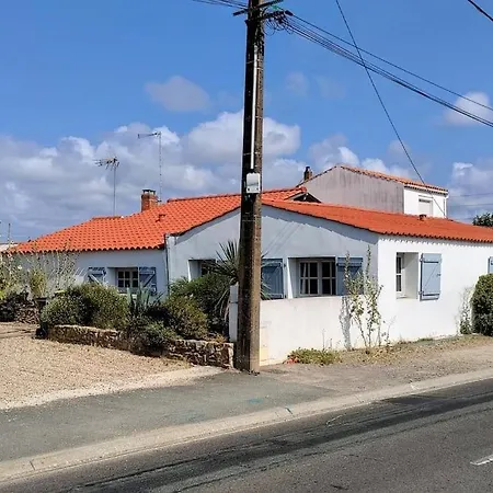 Holiday home La Ferme De Marquis